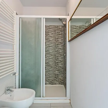 Casa de Férias Bocconi Navigli Studio Loft Milão